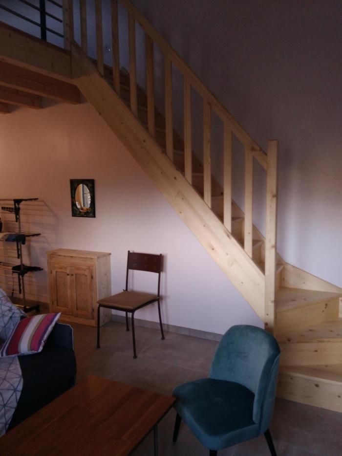 Le Nid Du Poupet Ferienhaus Ivrey
