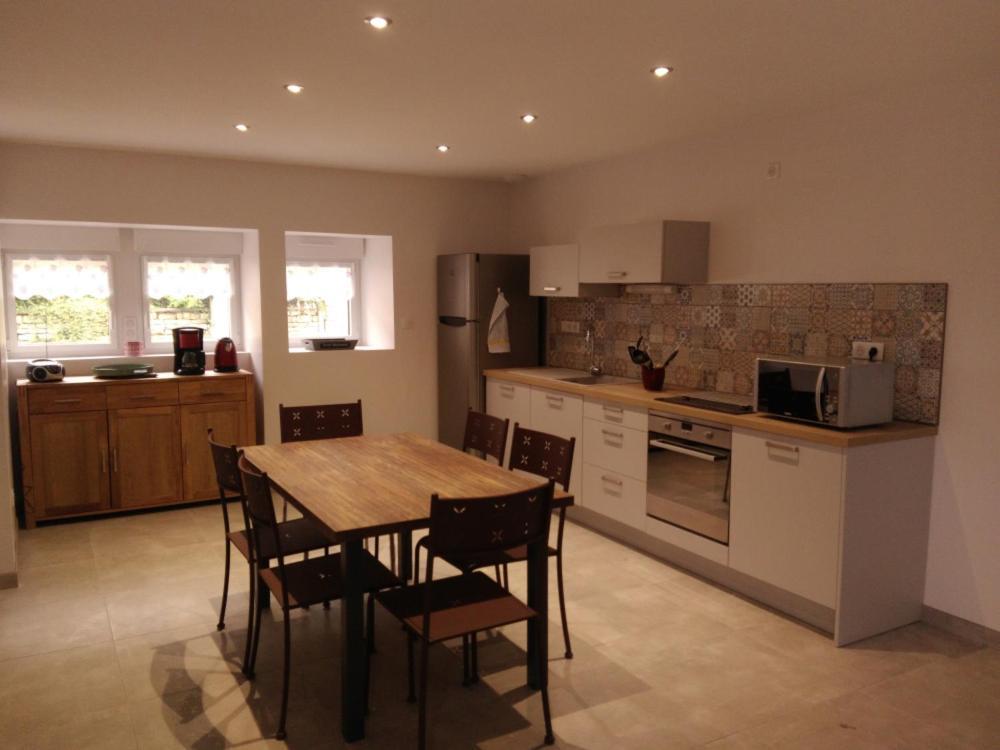 Ferienhaus Le Nid Du Poupet Ivrey